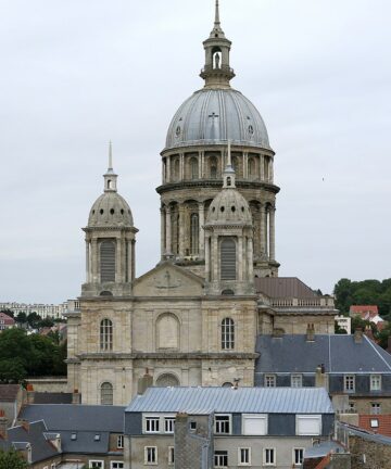 Visite de Boulogne-sur-Mer avec un guide privé (1 à 10h)