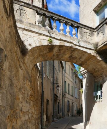 Visiter Uzès avec un guide privé